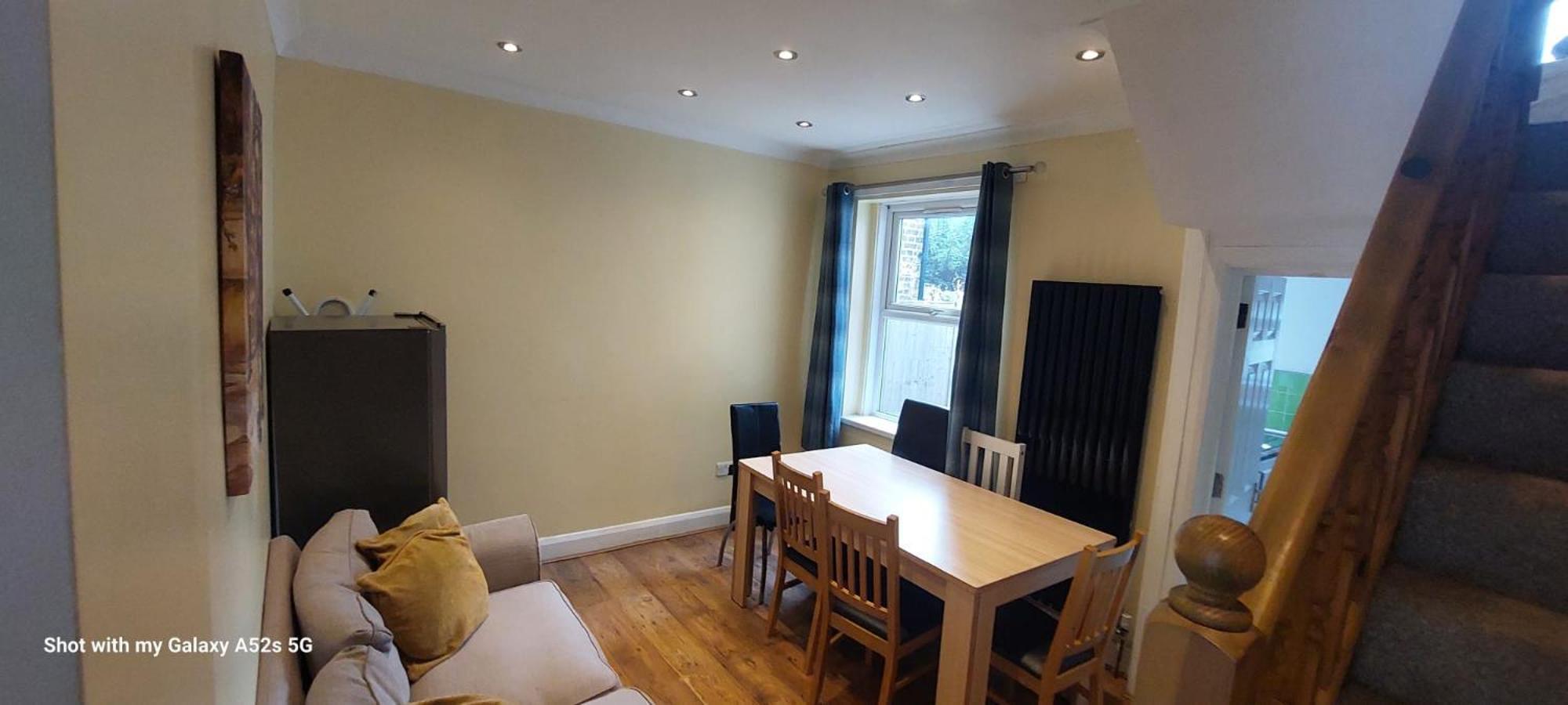 Three Bedroom House Lancaster Road London Ngoại thất bức ảnh
